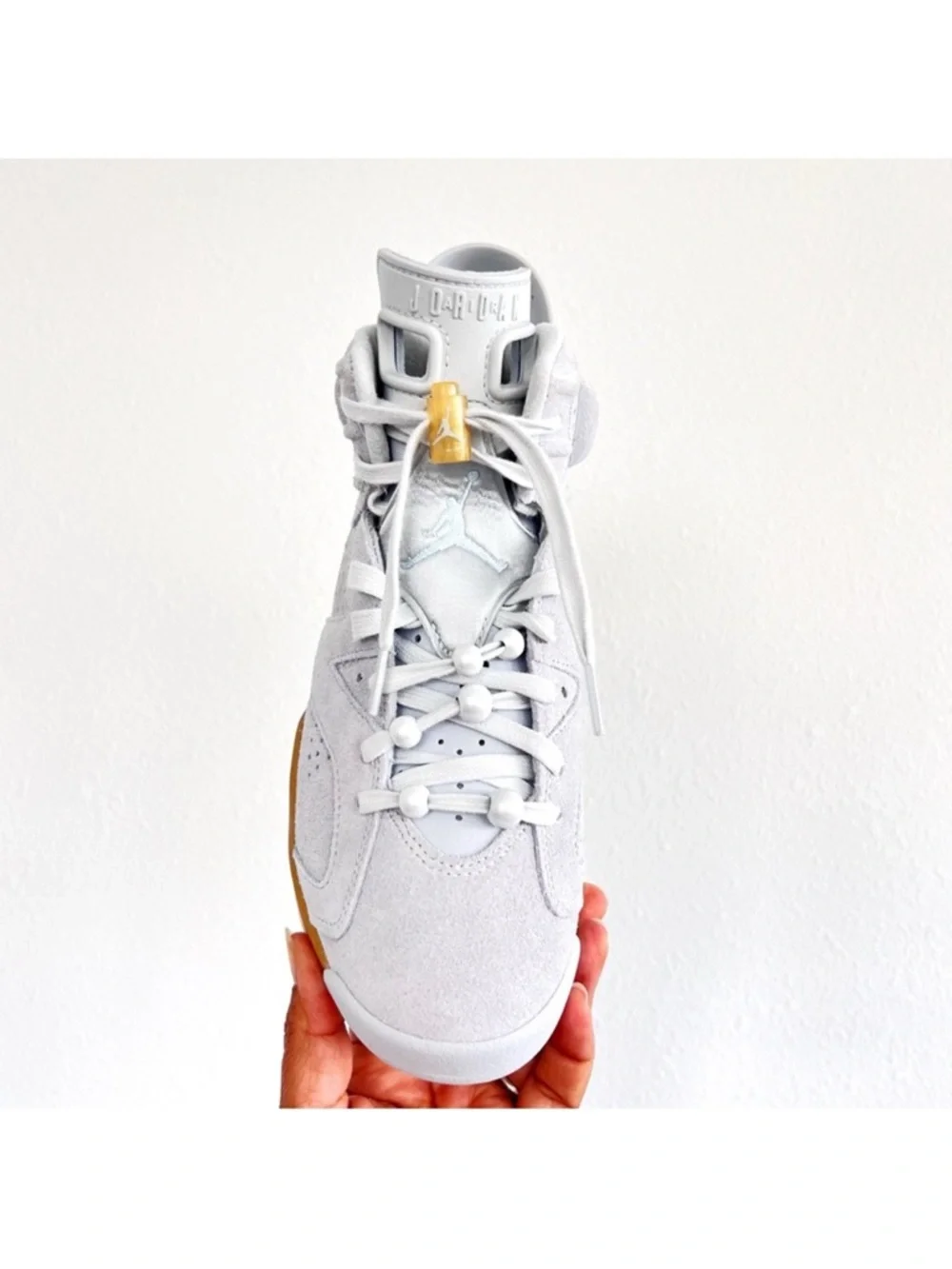 Nike Air Jordan 6 Retro Pearl High Top Women’s Sneakers Size 8.5